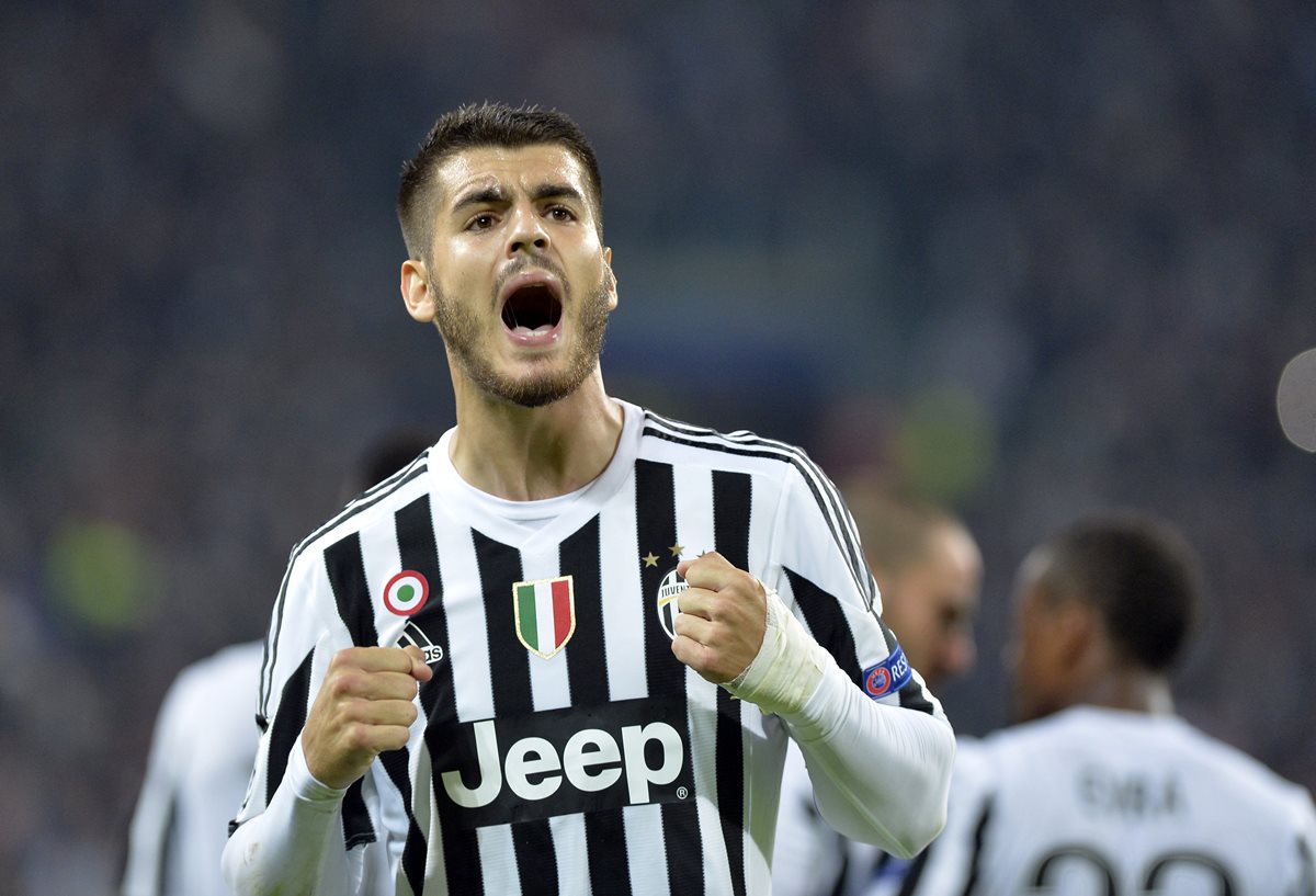 Álvaro Morata ha mejorado su técnica y nivel tras su estancia en la Juventus. (Foto Prensa Libre: AP)