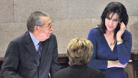 El general retirado Efraín Ríos Montt, sindicado de delitos de lesa humanidad,  perderá su inmunidad. (Foto Prensa Libre: Érick Ávila)