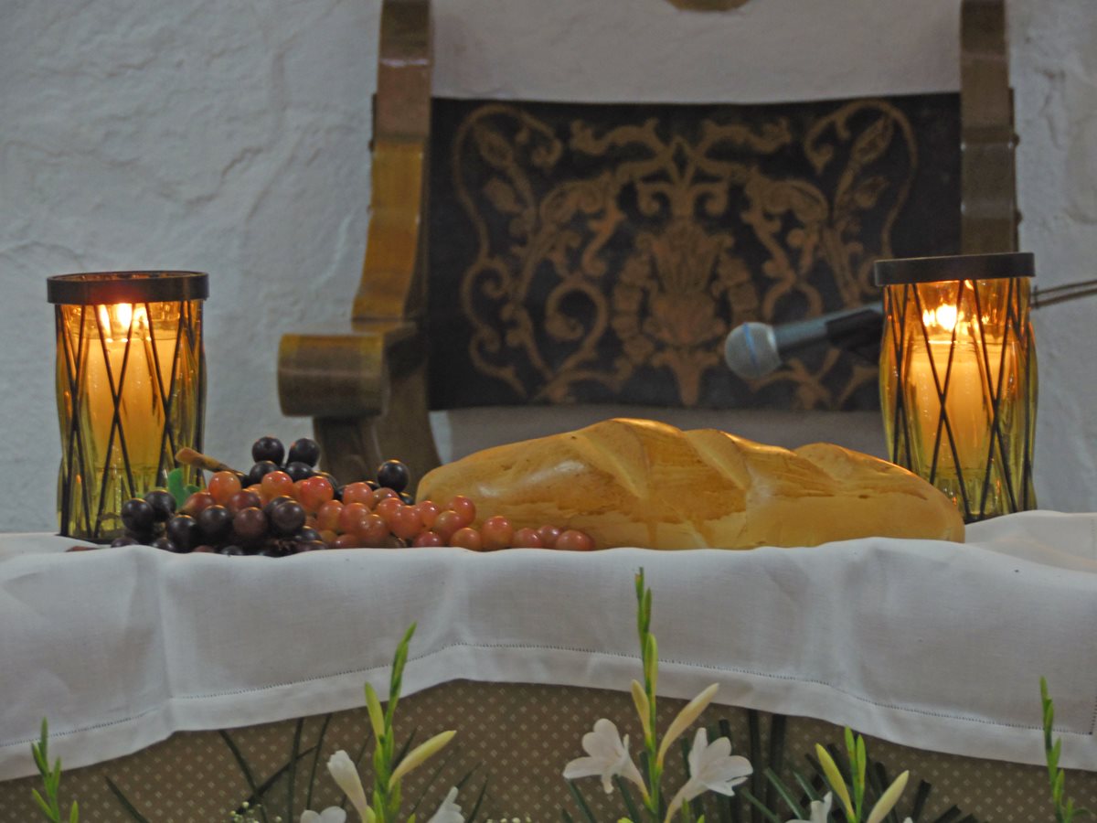 El pan y el vino, símbolos eminentemente eucarísticos. (Foto: Néstor Galicia)