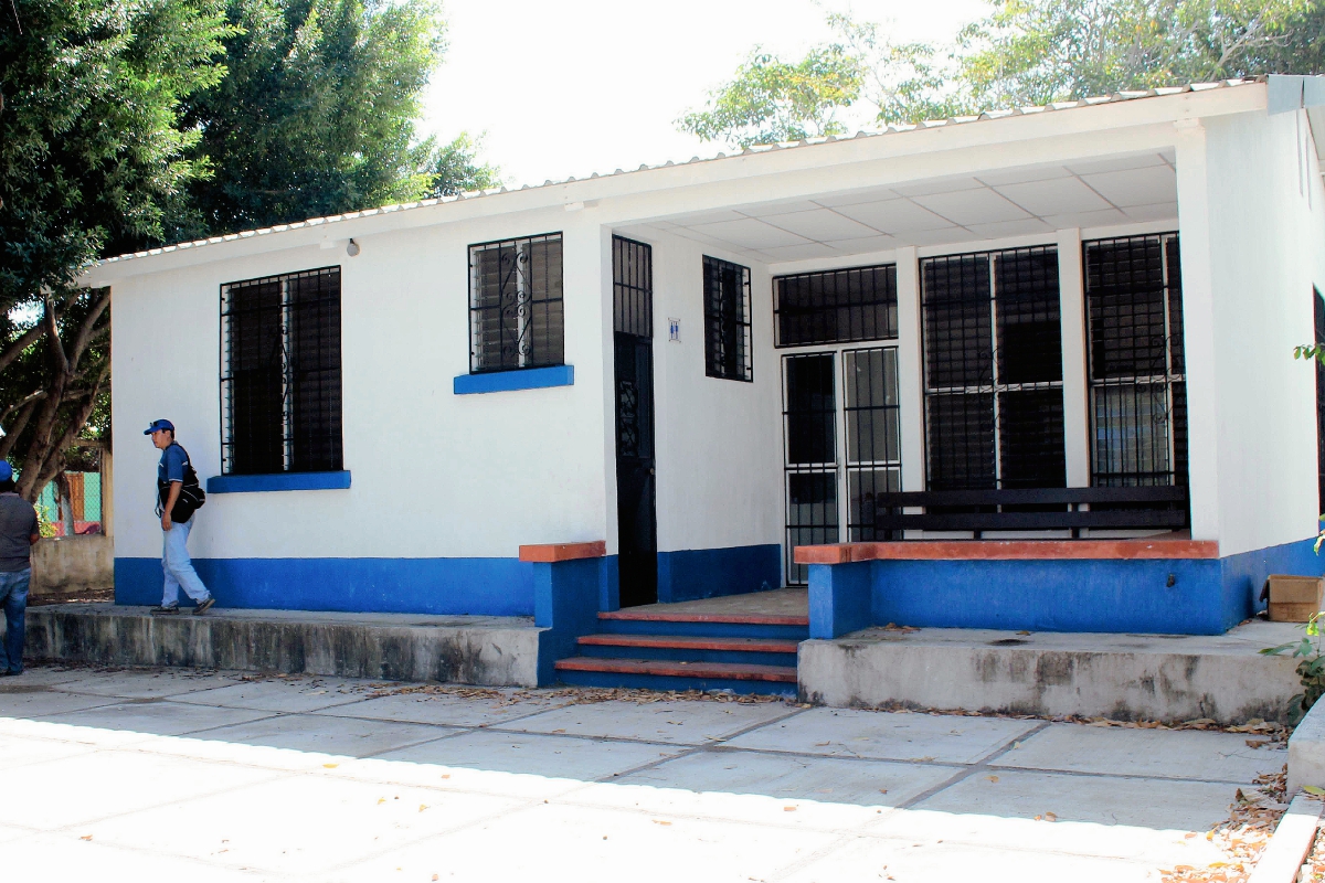Personal de centros de salud del departamento denunciaron intimidaciones a la PDH. (Foto Prensa Libre: Hemeroteca)