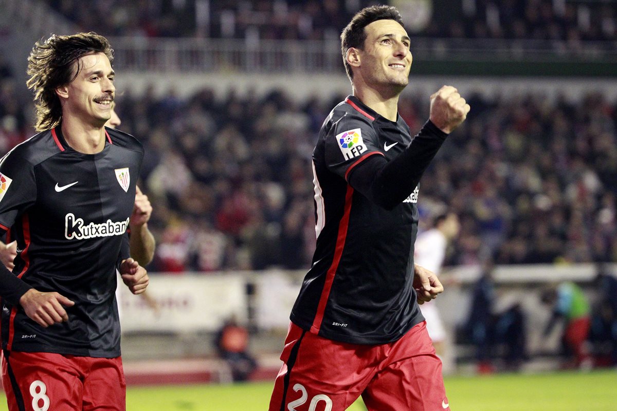 Aduriz se volvió a lucir y el Bilbao consiguió los tres puntos. (Foto Prensa Libre: EFE)