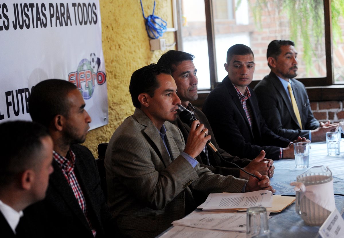 La Asociación de Futbolistas Guatemaltecos solicitará no jugar en condiciones de calor demasiadas altas. (Foto Prensa Libre: Edwin Fajardo).