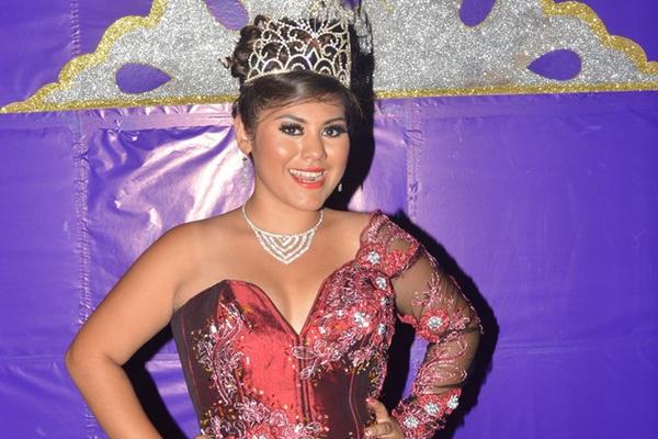 Katherine Mishelle Hernández Boteo, la nueva Flor de la Feria. (Foto Prensa Libre: Miguel López)