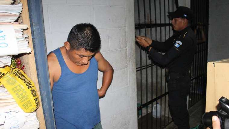Marcelino Mo es señalado de violación, en Poptún, Petén. (Foto Prensa Libre: Walfredo Obando)