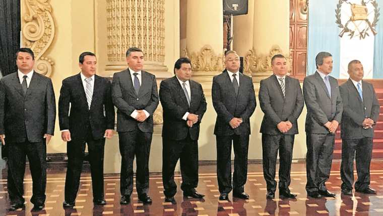 Este año el Ejecutivo ha cambiado a gobernadores en Quiché, Sacatepéquez, El Progreso, Totonicapán y Huehuetenango. (Foto Prensa Libre: Hemeroteca PL)