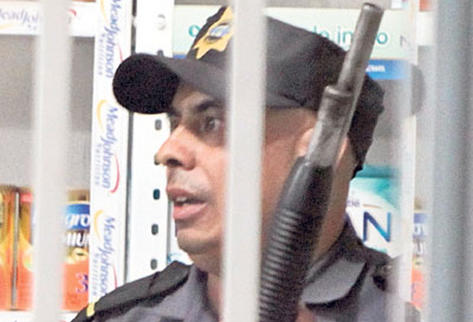 Mynor Guevara  Tebas, guardia de seguridad que accionó su arma contra Patricia Samayoa.