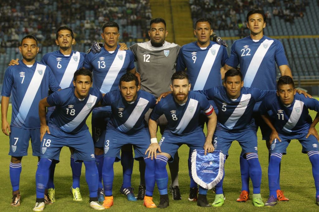 La Selección de Guatemala se alista para enfrentar a Estados Unidos camino a Rusia 2018. (Foto Prensa Libre: Norvin Mendoza).