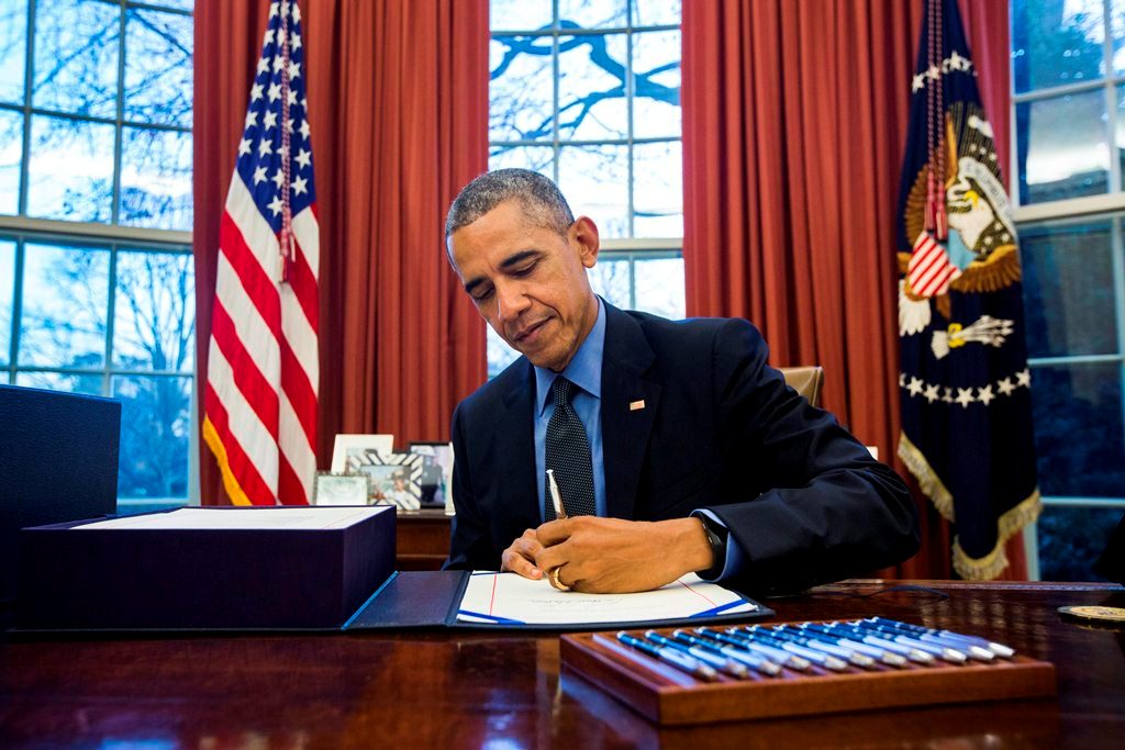 El presidente de Estados Unidos Barack Obama se mostró satisfecho con la aprobación. (Foto Prensa Libre: EFE)
