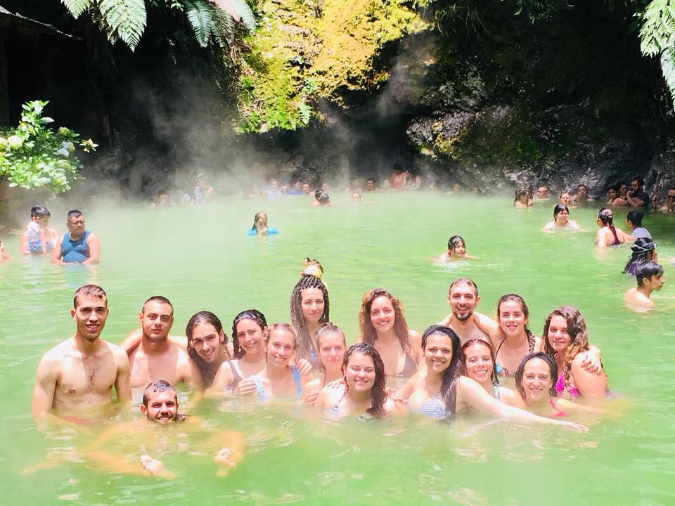 Disfrutan recreación en las Fuentes Georginas Quetzaltenango. (Foto Prensa Libre: Proyecto Marimba)