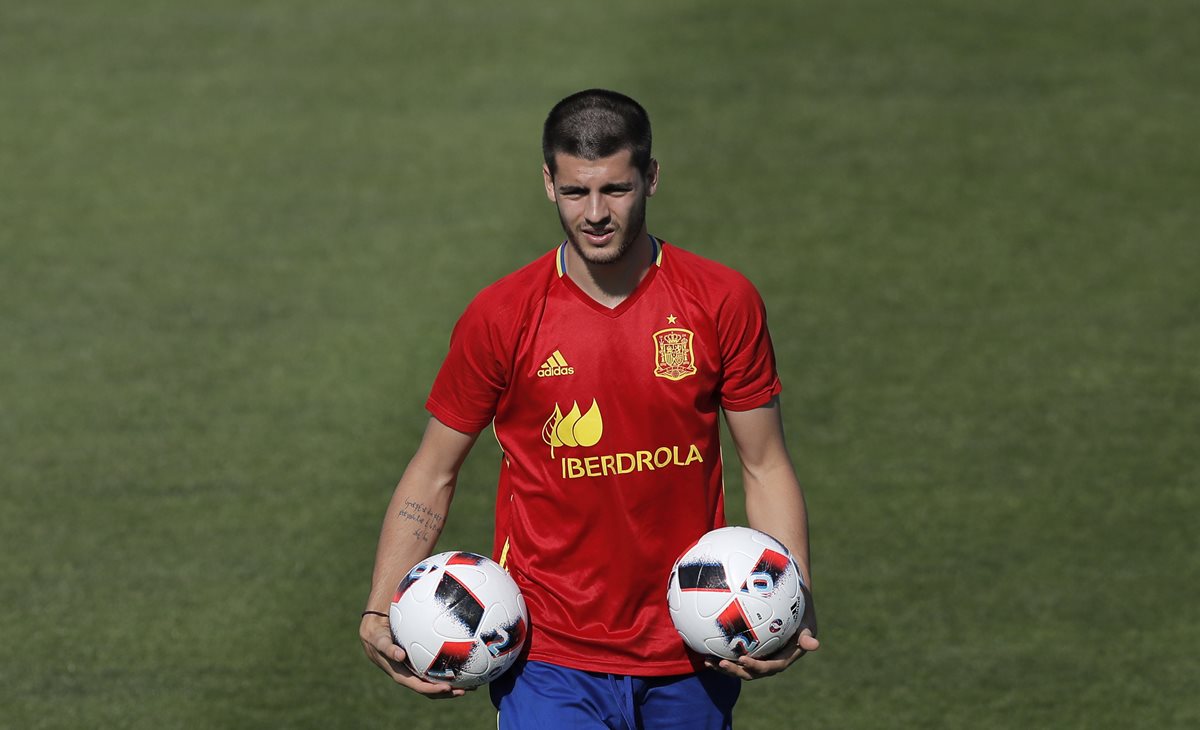 Morata está jugando la Eurocopa 2016 con España. (Foto Prensa Libre: AP)