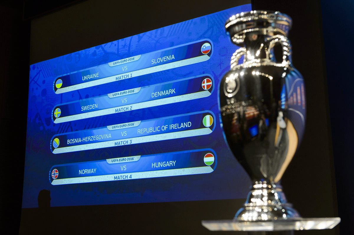 Estos son los duelos de repechaje para el boleto a la Eurocopa 2016. (Foto Prensa Libre: EFE)