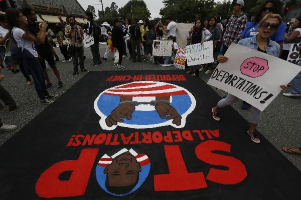 Inmigrantes y activistas residentes en EE. UU. enfocan lucha contra las  deportaciones. (Foto Prensa Libre: AP)