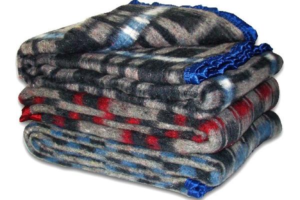 Las frazadas protegen del frío.