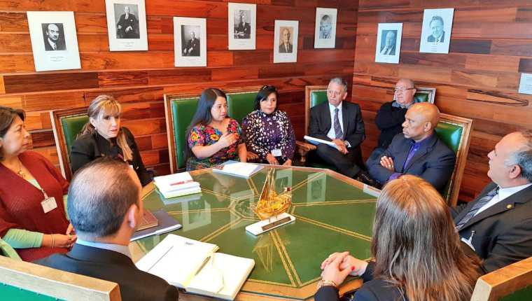 La OIT postergó el envío de una comisión de investigación para Guatemala, por los avances expuestos por autoridades de gobierno. (Foto Prensa Libre: Mintrab)