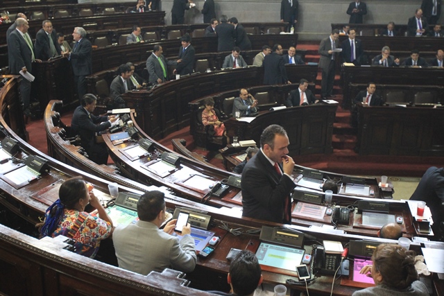 Diputados que no podrán asumir su curul aseguran que impugnarán la decisión del TSE. (Foto Prensa Libre: Hemeroteca PL)