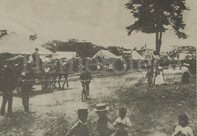 Aspecto de la Feria de Jocotenango a principios del siglo XX. (Foto: Hemeroteca PL)