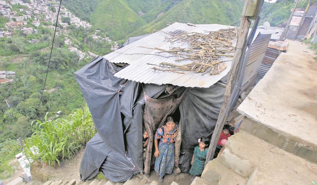 El déficit de vivienda es uno de los problemas no atendidos. (Foto Prensa Libre: Hemeroteca PL)