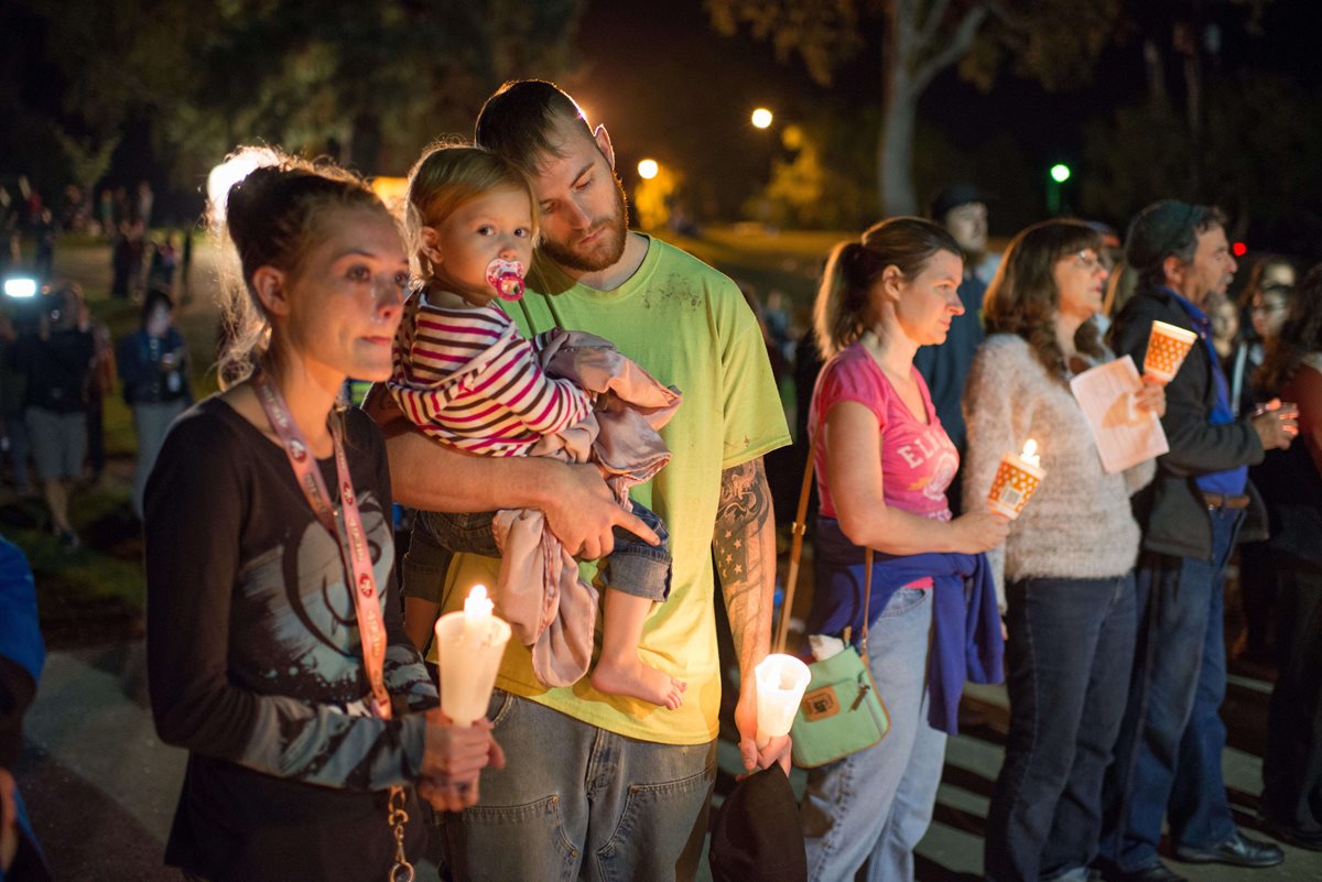 La tranquila Roseburg está en shock. La incredulidad se mezcla con la tristeza y la angustia. (Foto Prensa Libre: AFP).