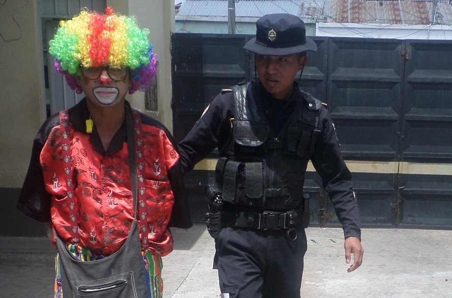 Fredy Antonio Asencio Linares, de 55 años, fue capturado en Jalapa sindicado de vender droga. (Foto Prensa Libre: PNC)