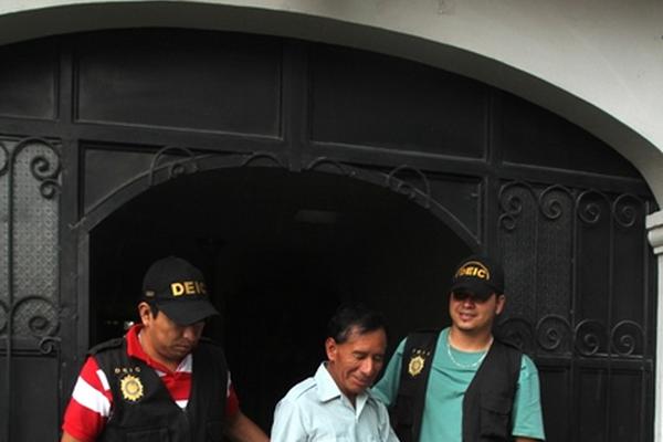 Domingo Díaz Chajón, de 65 años, fue capturado en San Juan del Obispo, sindicado de violación de una menor. (Foto Prensa Libre, Miguel López)<br _mce_bogus="1"/>