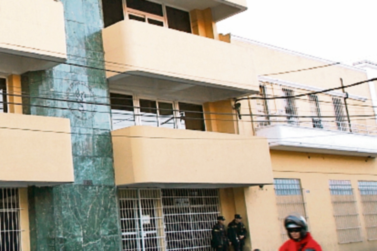 La PDH presentó un estudio que evidencia el incumplimiento en la mayoría de comunas a la Ley de Acceso a la Información Pública. (Foto Prensa Libre: Hemeroteca PL)