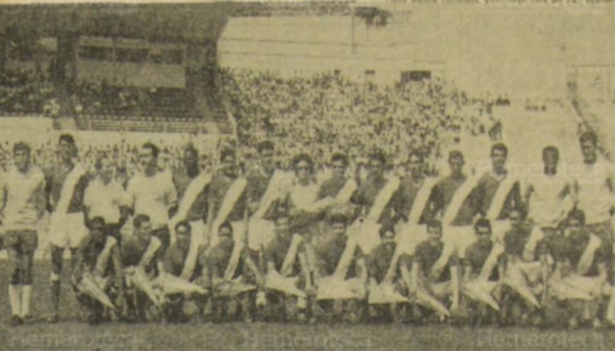 La selección nacional de fútbol en 1967. (Foto: Hemeroteca PL)