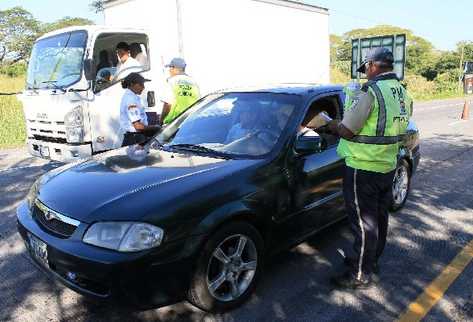 la pmt  hace cobro por   vehículos que ingresan al poblado y por  los que solo van de paso.