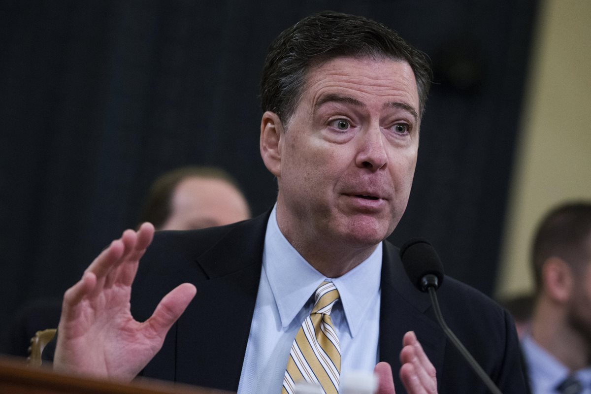 James Comey, director del FBI, afirma que se investigan nexos entre Trump y Rusia. (Foto Prensa Libre: EFE)