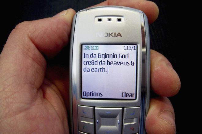 El primer mensaje de texto fue enviado el 3 de diciembre de 1992. (GETTY IMAGES)