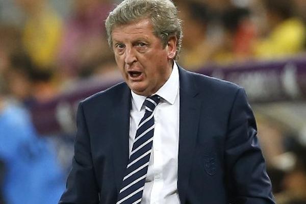 El técnico de Inglaterra, Roy Hodgson, se encuentra satisfecho con jugar los amistosos. (Foto Prensa Libre: AP)