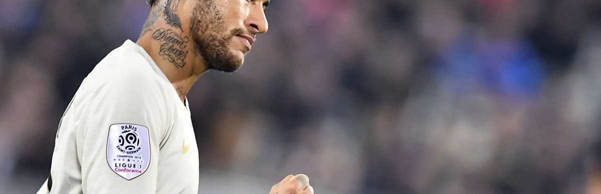 Neymar será uno de los jugadores claves para que el PSG se quede con el pase a los octavos de final de la Champions. (Foto Prensa Libre: AFP)
