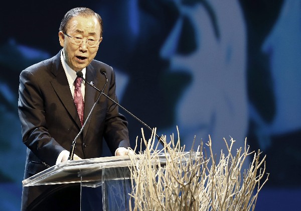 Ban Ki-moon pronuncia su discurso durante la Cumbre Humanitaria de la ONU. (EFE).