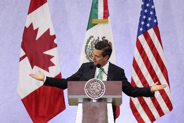 Enrique Peña Nieto, presidente de México. (Foto Prensa Libre:EFE)<br _mce_bogus="1"/>