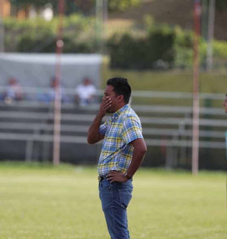 Se termina el sueño del Torneo de Copa para el equipo dirigido por Amarini Villatoro. (Foto Prensa Libre: Edwin Fajardo)
