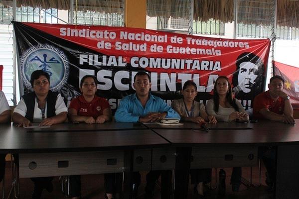 Autoridades y sindicalistas del Área de Salud de Escuintla denuncia amenazas de muerte contra tres empleados. (Foto Prensa Libre: Melvin Sandoval)<br _mce_bogus="1"/>