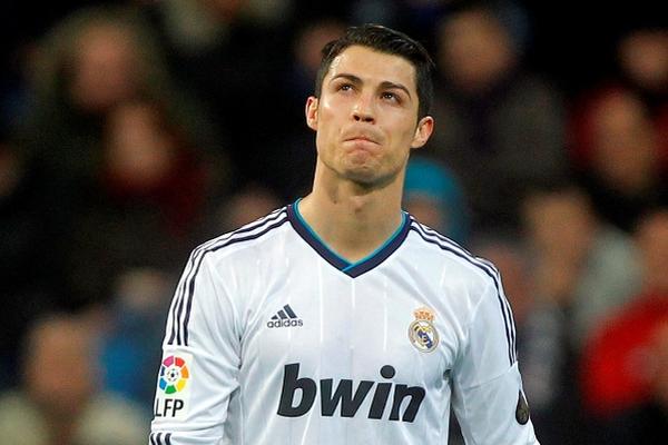 Cristiano Ronaldo le restó importancia al Balón de Oro. (Foto Prensa Libre: AP)