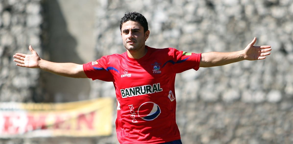 Pedro Samayoa regresa a Municipal para la siguiente temporada. (Foto Prensa Libre: Hemeroteca)