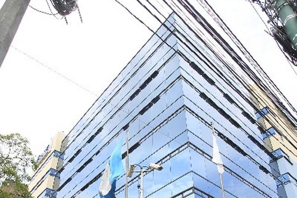 Evaluarán a funcionarios de la SAT.