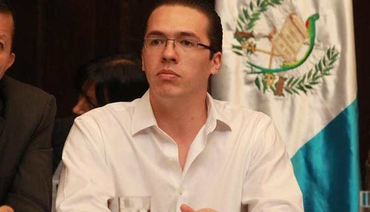 El diputado Felipe Alejos presentó un recurso con el cual logró detener el avance del antejuicio en su contra. (Foto Prensa Libre: Hemeroteca PL)