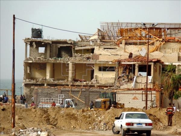 Ilustración. Cinco agentes egipcios mueren en ataque terrorista. (Foto Prensa Libre: EFE)