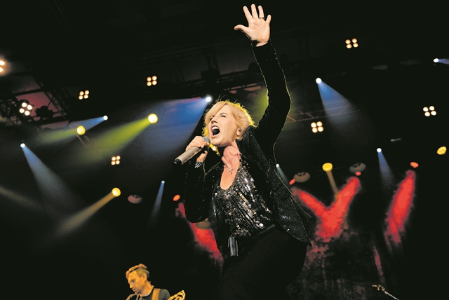 Dolores O'Riordan fue cantante, compositora, y música irlandesa, vocalista de la banda de rock The Cranberries. (Foto Prensa Libre: AFP)