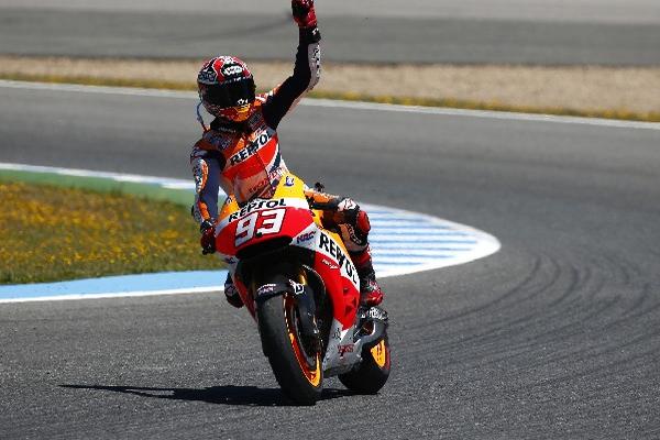El piloto español Marc Márquez quiere ganar el Mundial de MotoGP. (Foto Prensa Libre: AP)