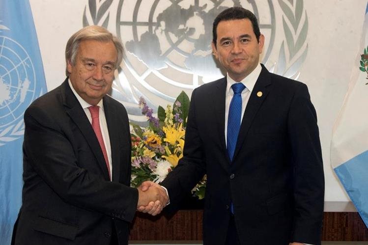 António Guterres y Jimmy Morales sostuvieron una reunión el 25 de agosto en la sede de la ONU. (Foto Prensa Libre: Hemeroteca PL)