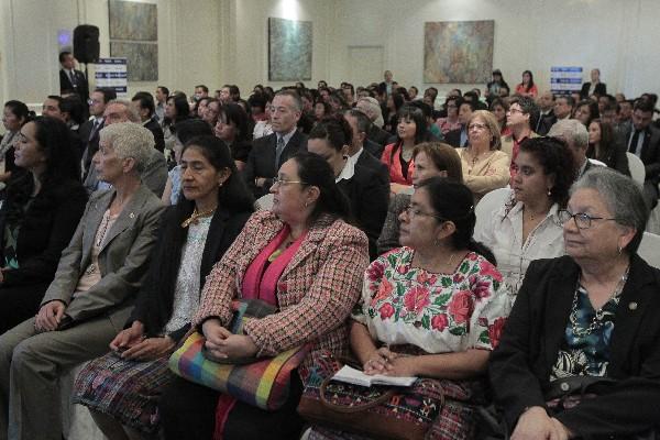 Personal del MP participa en  capacitación.