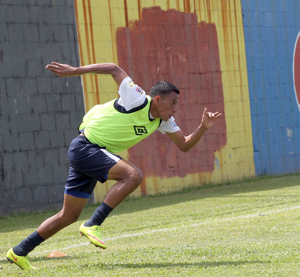 Gerson Tinoco es una de las nuevas apuestas en la delantera de la Selección Nacional. (Foto Prensa Libre: Edwin Fajardo)