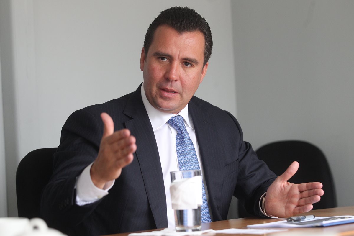 Alejandro Sinibaldi, exministro de la cartera de Comunicaciones. (Foto Prensa Libre: Hemeroteca PL)