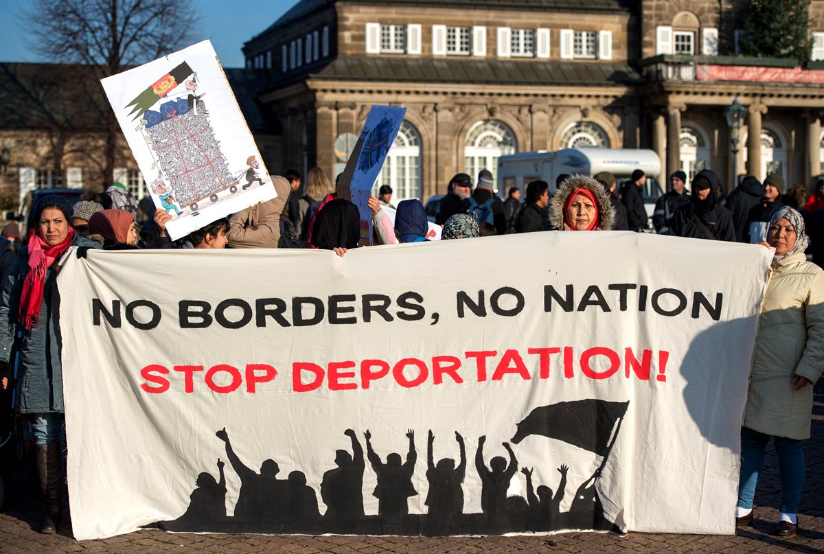 Migrantes teman ser deportados por el Gobierno de Donald Trump. (Foto Prensa Libre: AP)