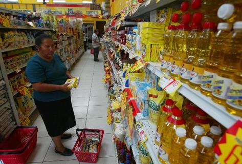 Según encuesta del Banguat, en el país hay registradas 80 mil empresas formales. (Foto Prensa Libre: Erlie Castillo)
