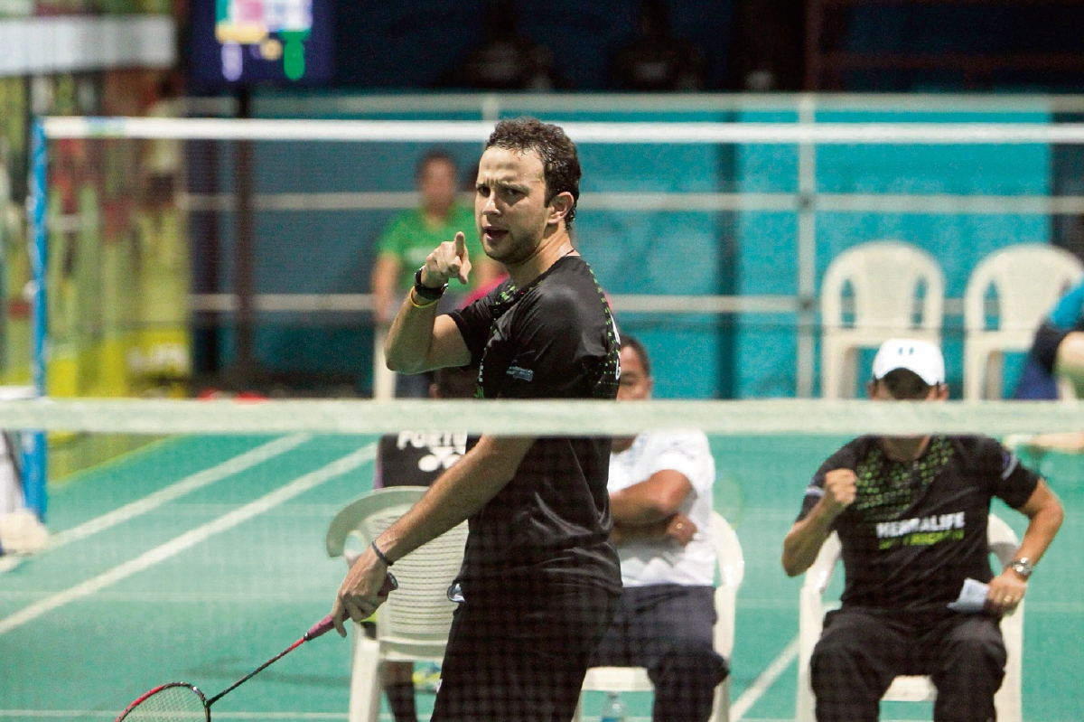 Kevin cordón no logra superar la segunda ronda del torneo de Cancún, en donde buscaba sumar puntos para soñar con Río 2016. (Foto Prensa Libre: Carlos Vicente)