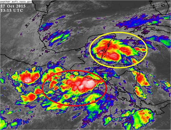 Dos sistemas de baja presión generan lluvia en todo el territorio del país. (Foto Prensa Libre: Conred)